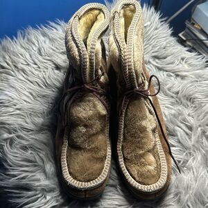 Snowland Retro Brown Snow Boots Women’s Size 7 – 1960s 1970s Vintage Winter